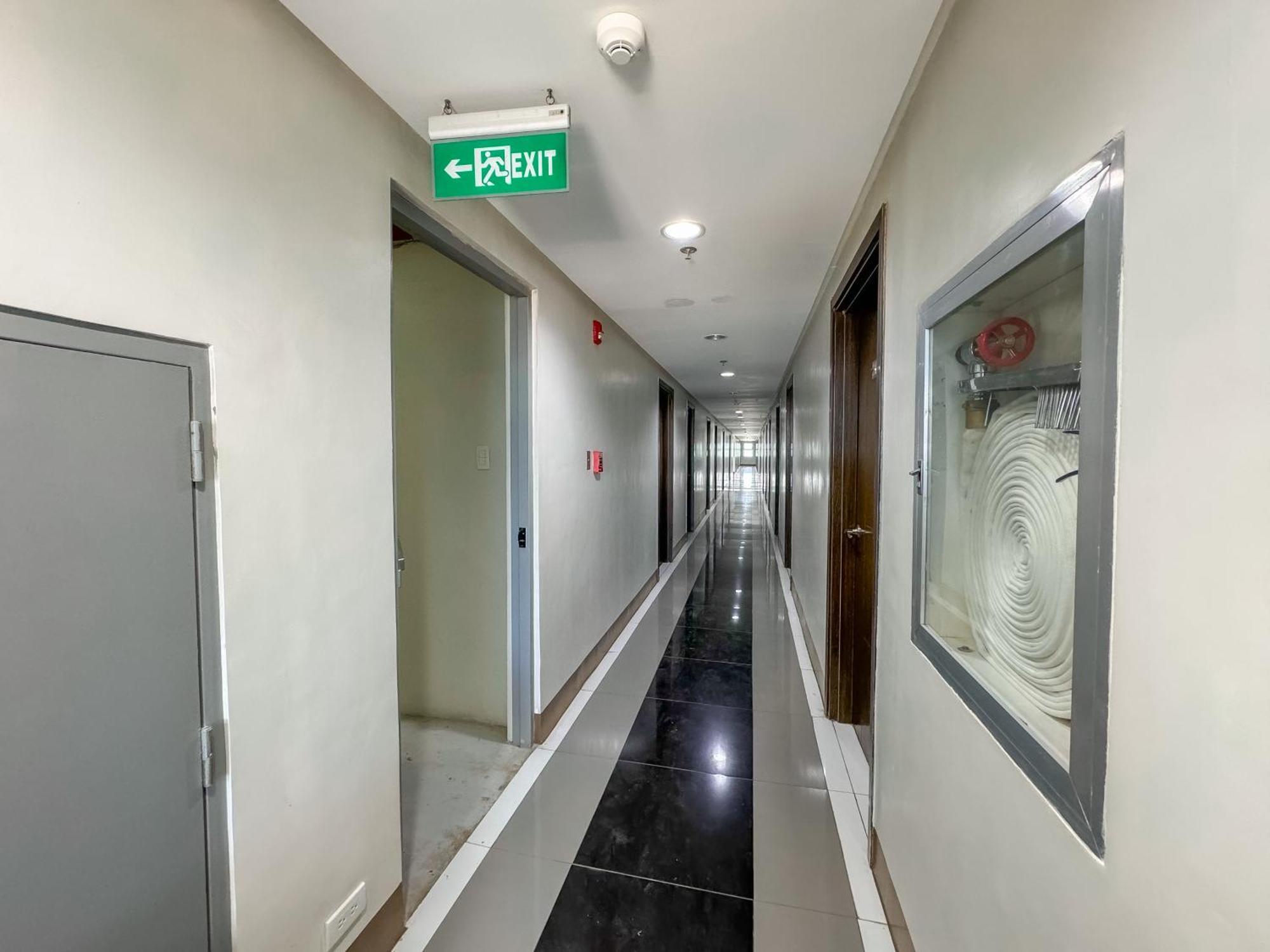 The Loop 2Br Fully Furnished Corner Unit W Balcony Lägenhet Cagayan de Oro Exteriör bild