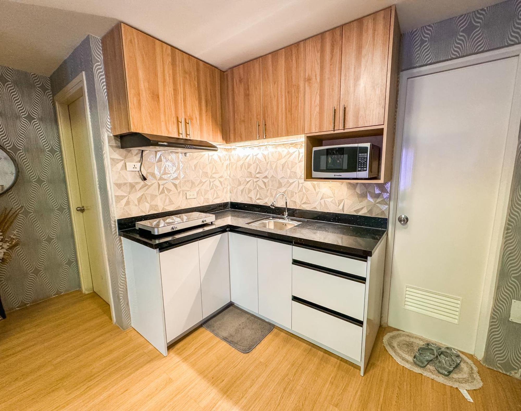 The Loop 2Br Fully Furnished Corner Unit W Balcony Lägenhet Cagayan de Oro Exteriör bild